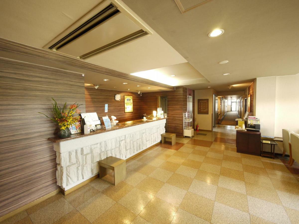 Hotel Route-Inn Court Minami Alps Екстер'єр фото